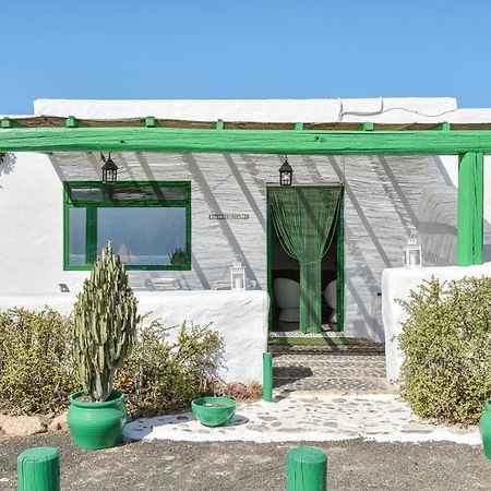 Villa Flores Pedro Barba エクステリア 写真