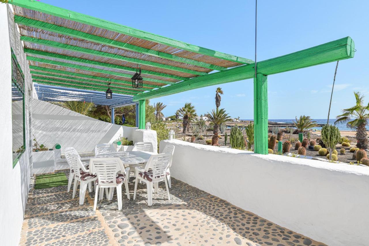 Villa Flores Pedro Barba エクステリア 写真