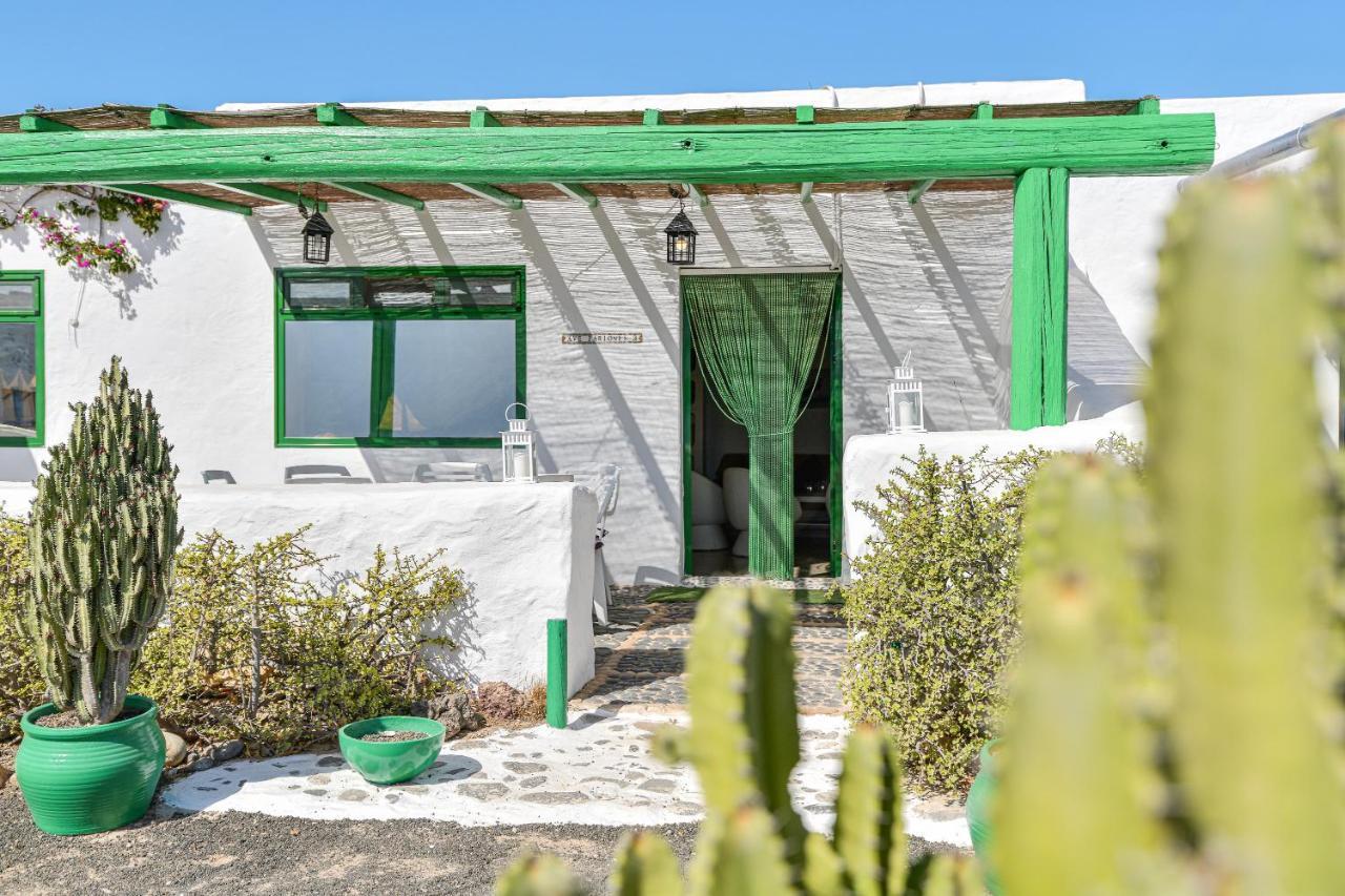 Villa Flores Pedro Barba エクステリア 写真