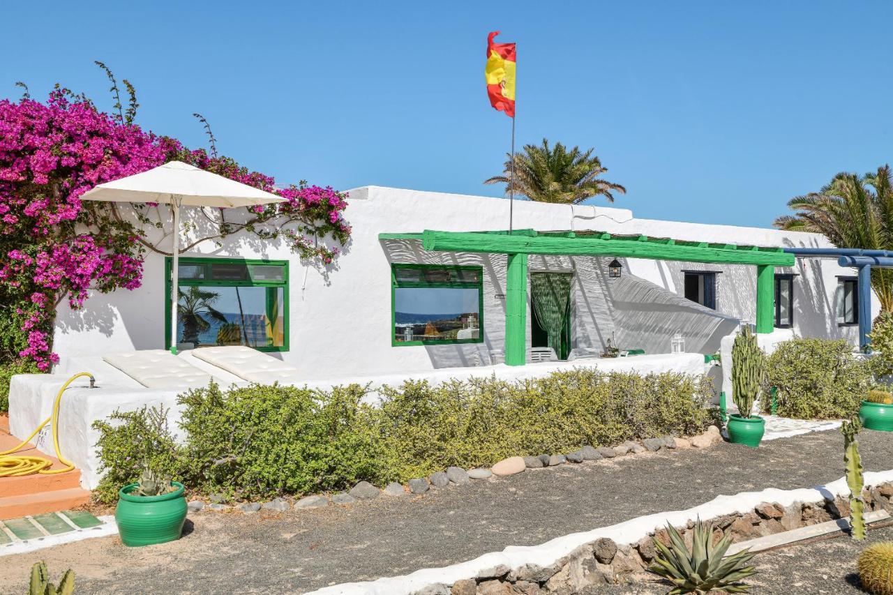 Villa Flores Pedro Barba エクステリア 写真